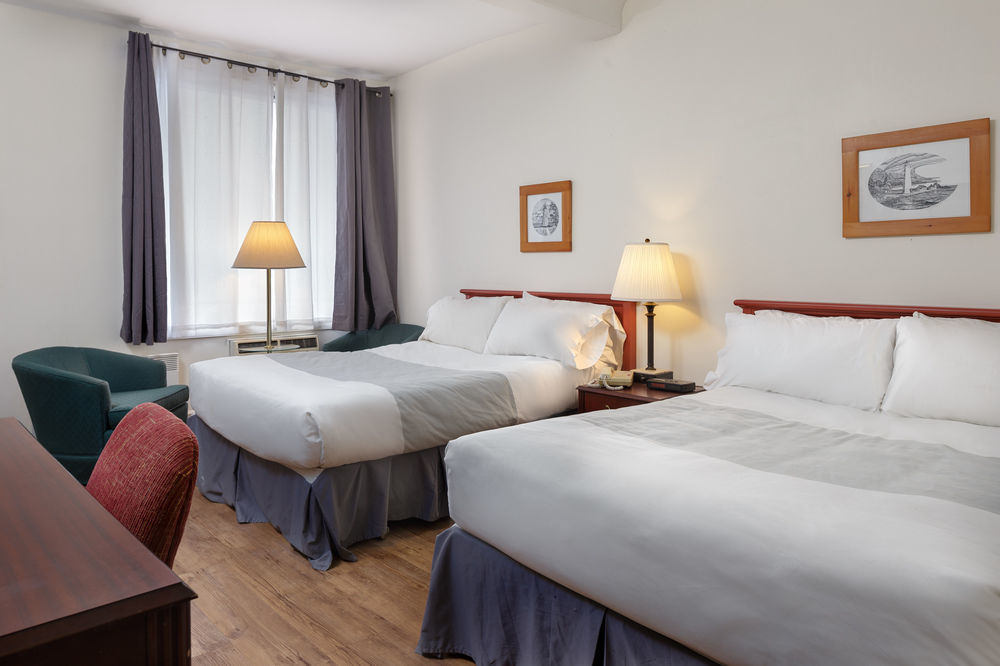Picton Harbour Inn Екстер'єр фото