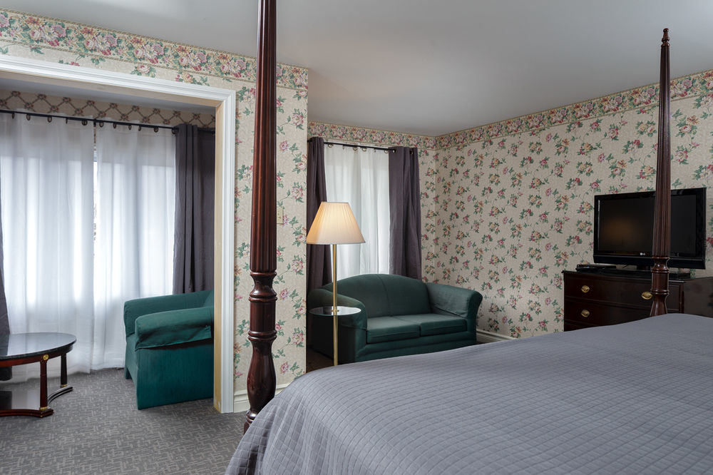 Picton Harbour Inn Екстер'єр фото